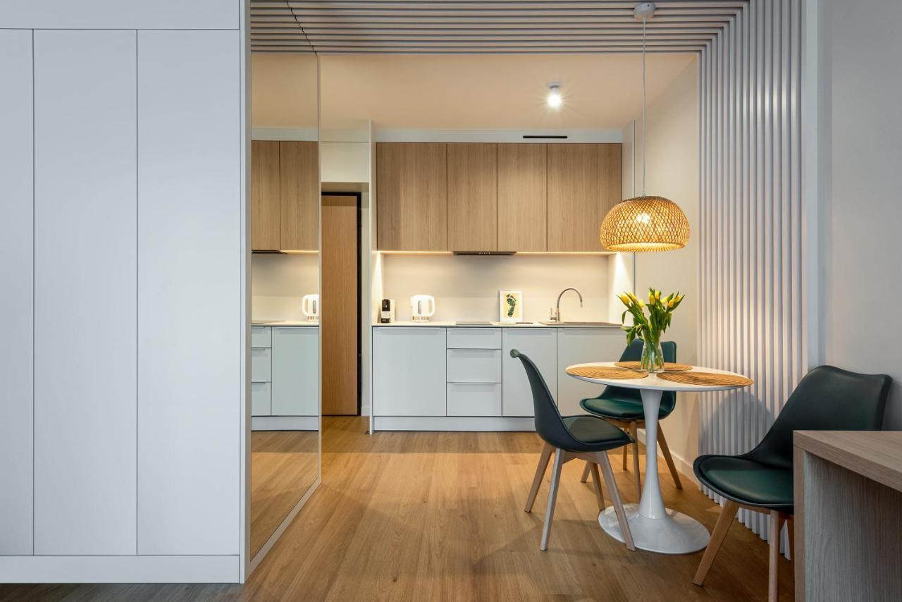 Inpoint Apartments G11 Near Old Town & Kazimierz District & Parking Option 克拉科夫 外观 照片