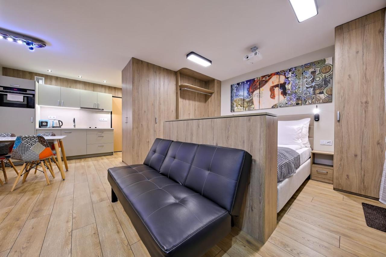 Inpoint Apartments G11 Near Old Town & Kazimierz District & Parking Option 克拉科夫 外观 照片