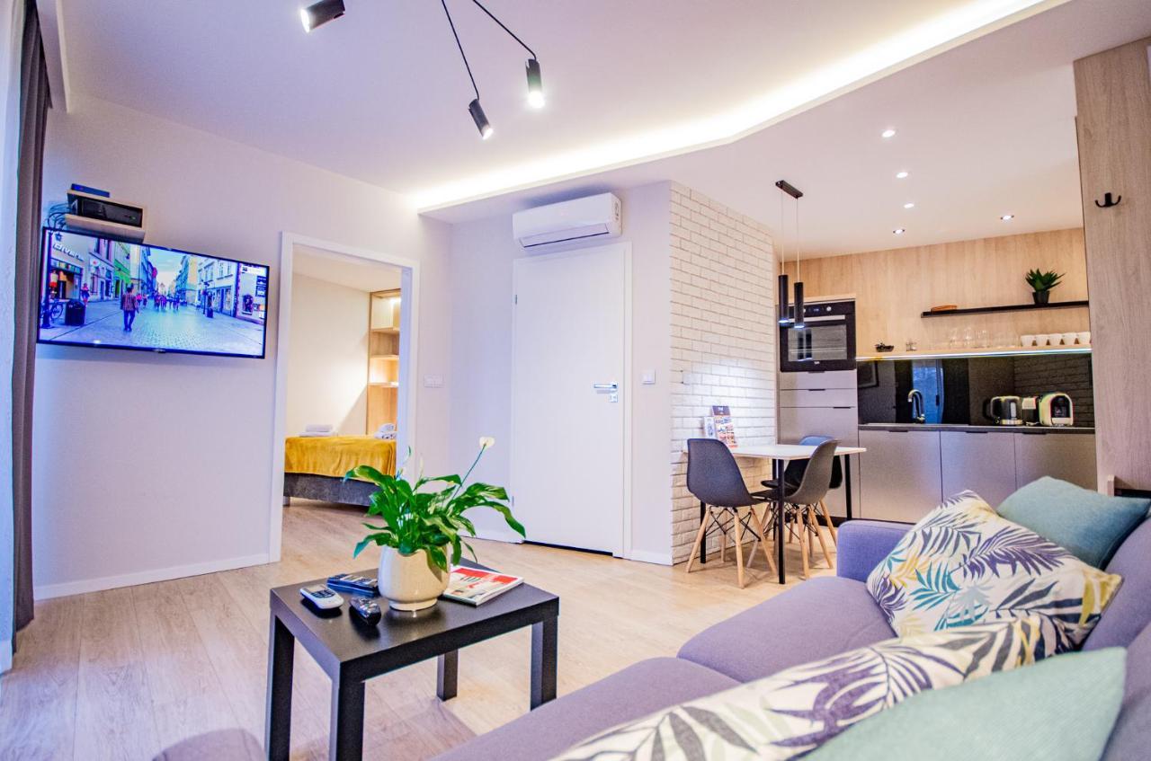 Inpoint Apartments G11 Near Old Town & Kazimierz District & Parking Option 克拉科夫 外观 照片