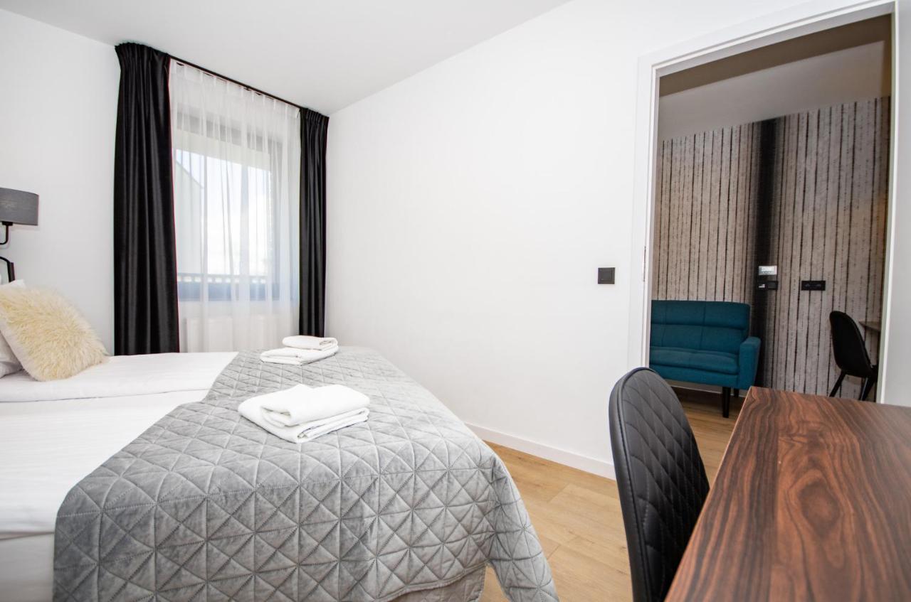 Inpoint Apartments G11 Near Old Town & Kazimierz District & Parking Option 克拉科夫 外观 照片