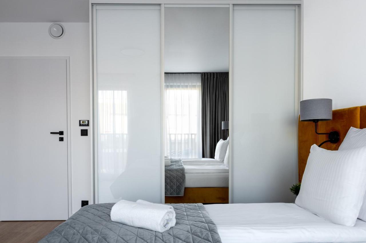 Inpoint Apartments G11 Near Old Town & Kazimierz District & Parking Option 克拉科夫 外观 照片