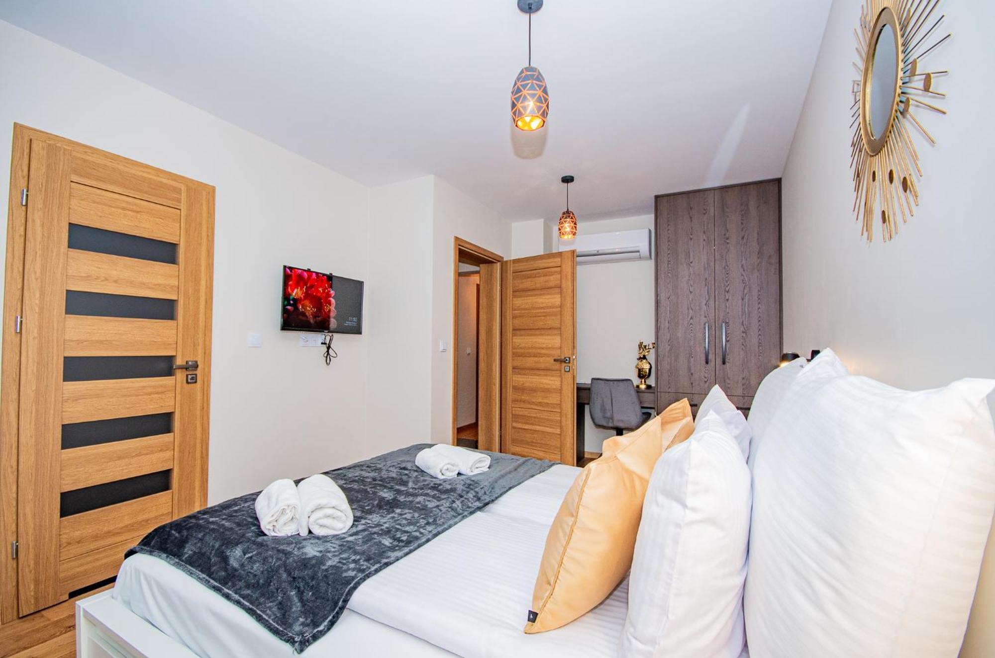 Inpoint Apartments G11 Near Old Town & Kazimierz District & Parking Option 克拉科夫 客房 照片