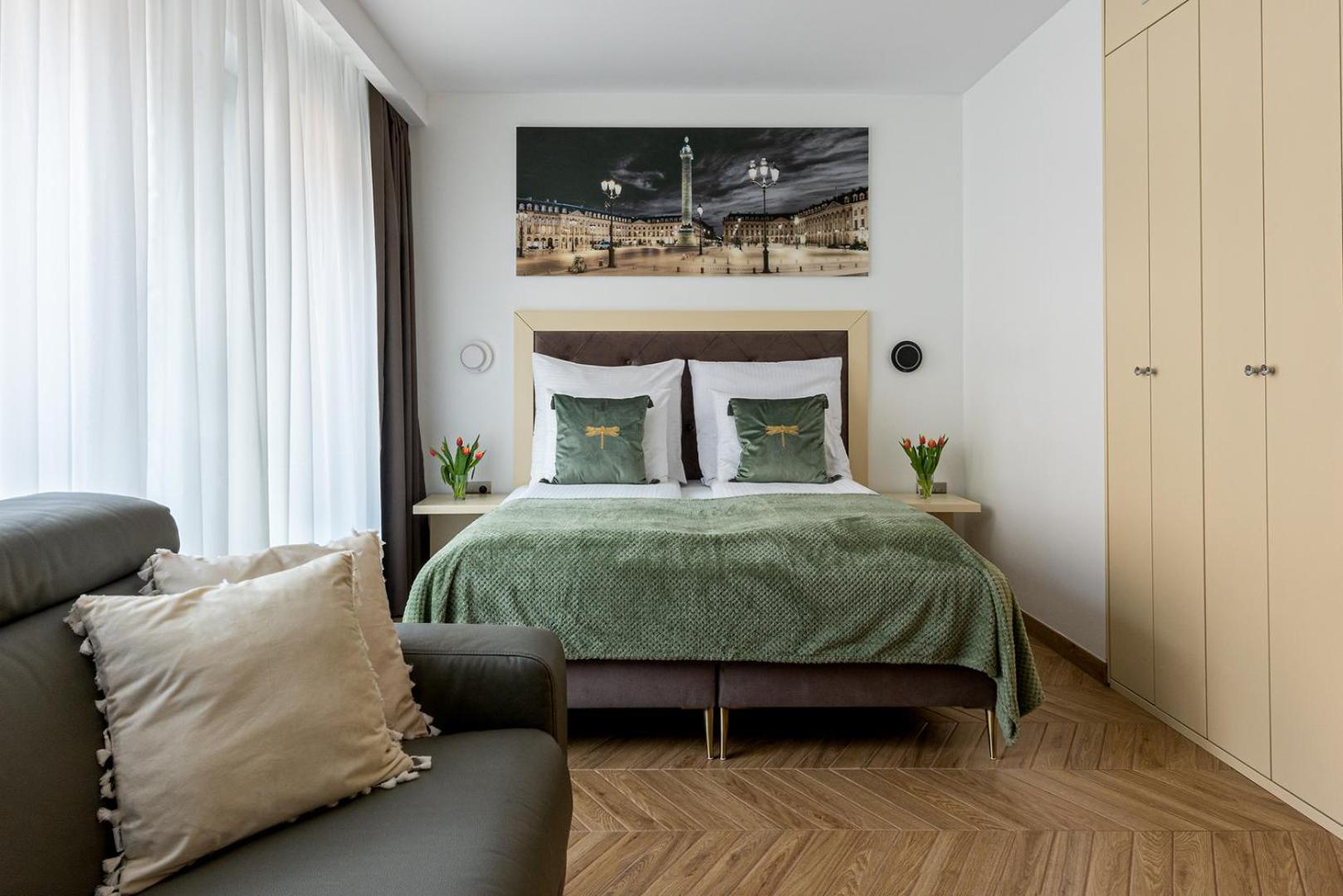 Inpoint Apartments G11 Near Old Town & Kazimierz District & Parking Option 克拉科夫 客房 照片